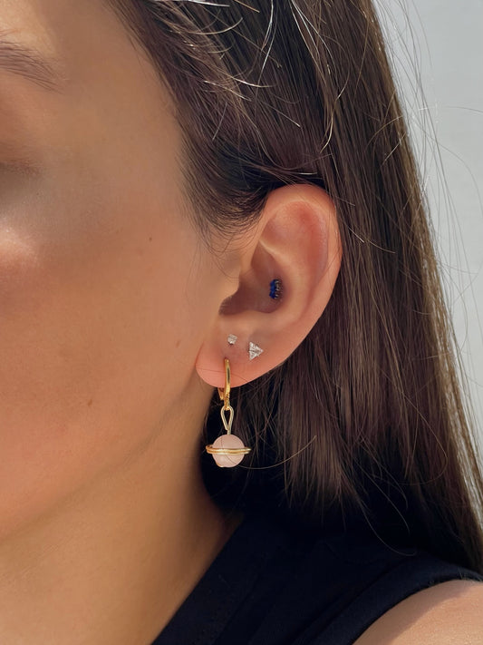 aretes Saturno cuarzo rosa artesanal México